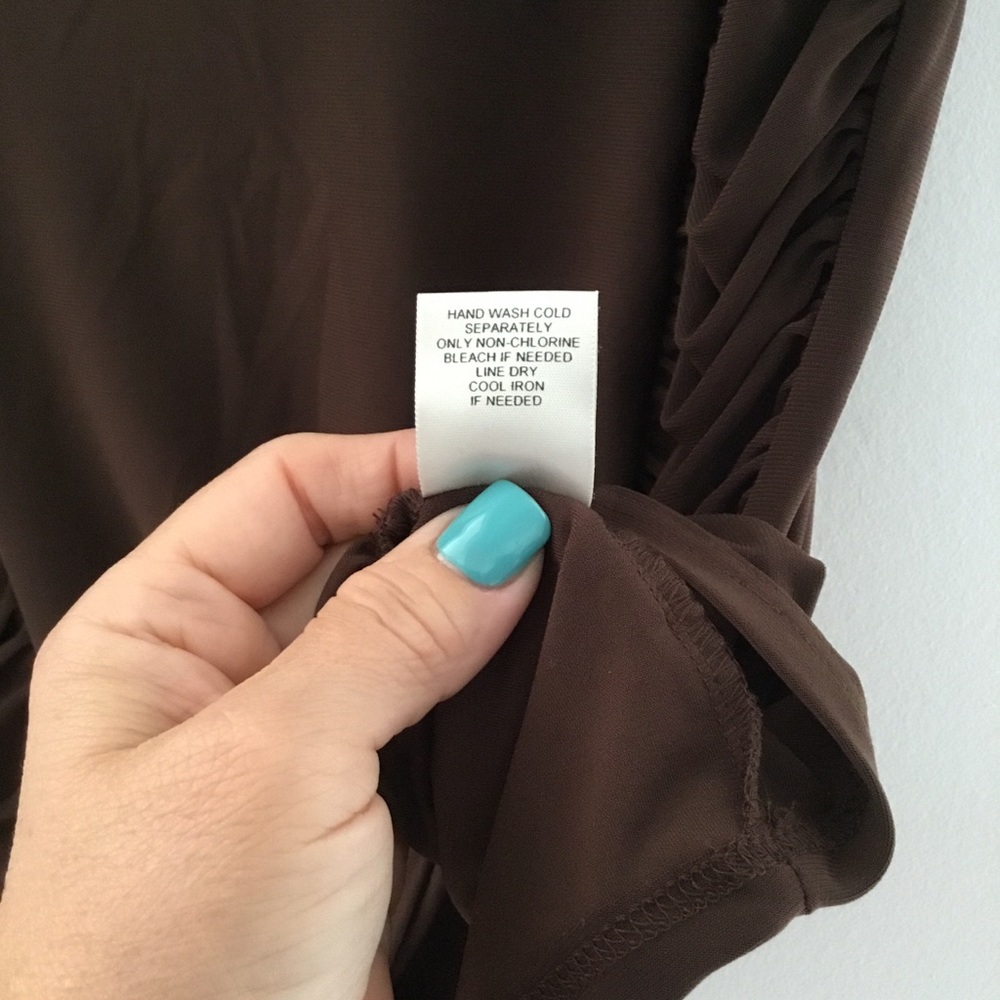 ✨Cache Sleeveless Brown Top✨ - Picture 7 of 9